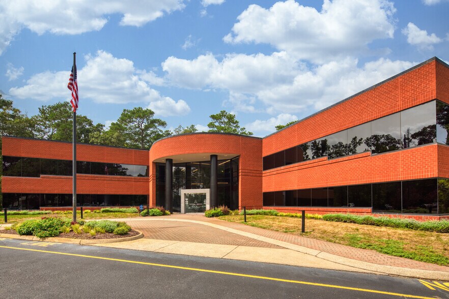 Primary Photo Of 484 Viking Dr, Virginia Beach Office For Lease