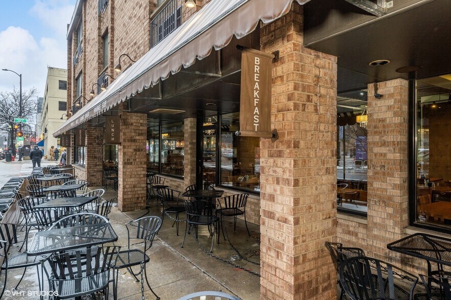 More Photos Of 1151-1155 N Wells St, Chicago Apartments For Lease