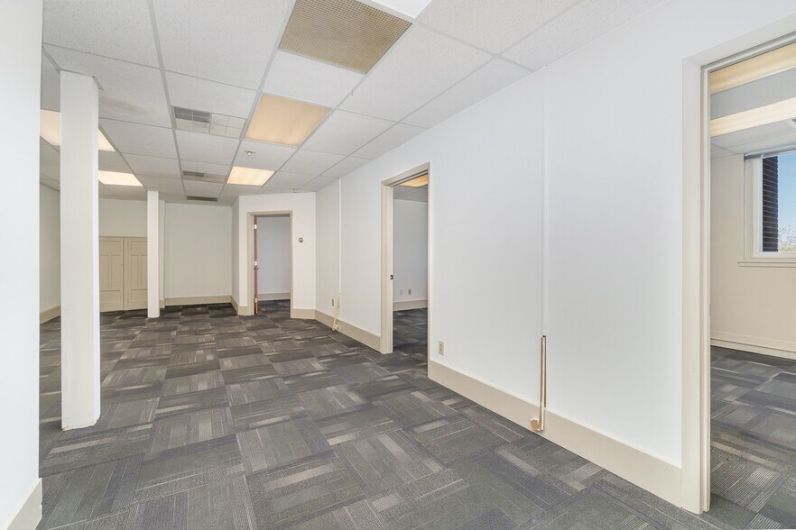 More Photos Of 125 N Enola Dr, Enola Office For Sale
