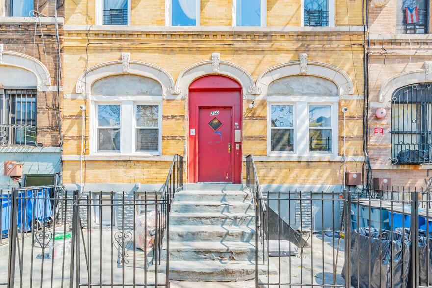 Primary Photo Of 260 Cornelia St, Brooklyn Apartments For Sale