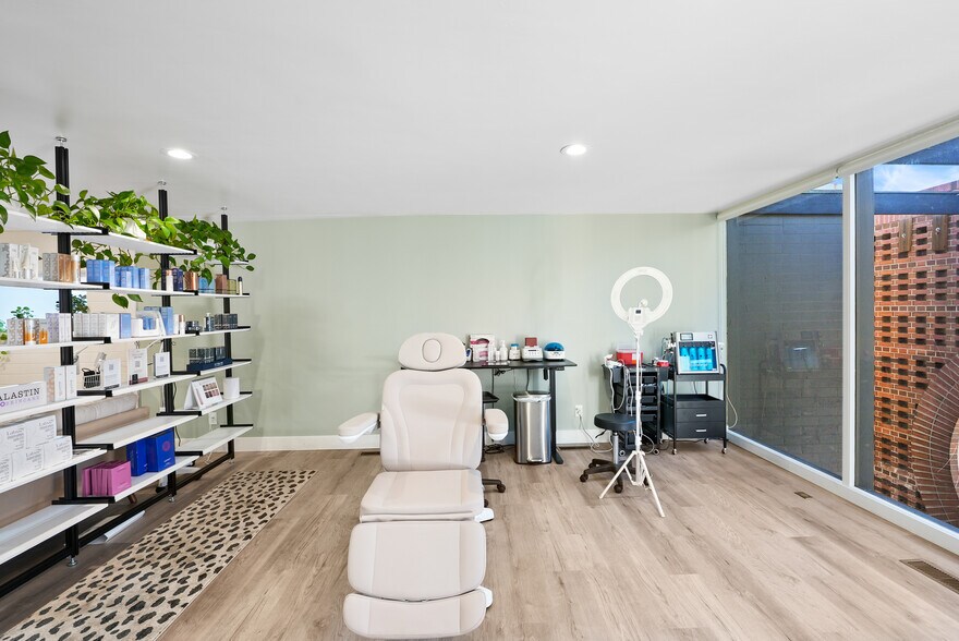 More Photos Of 1549 S 1100 E, Salt Lake City Office For Lease