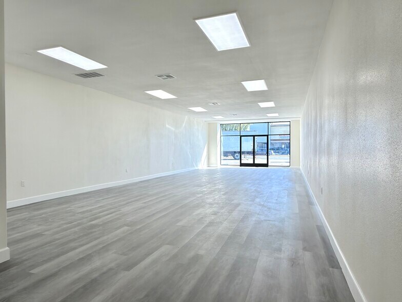 More Photos Of 1645 Indian Hill Blvd, Pomona Storefront For Lease