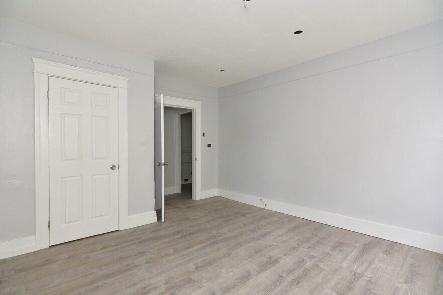 More Photos Of 35 Lafayette St, Worcester Apartments For Sale