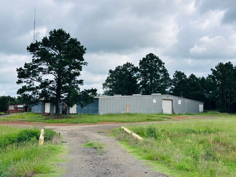 More Photos Of 2640 Hwy 259, Daingerfield Warehouse For Sale