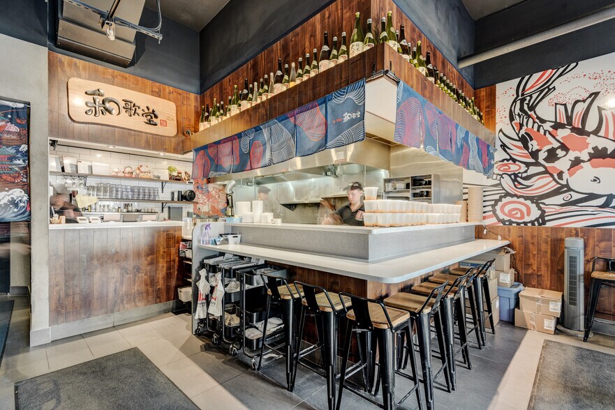 More Photos Of 903 10th Ave SW, Calgary Apartments For Lease