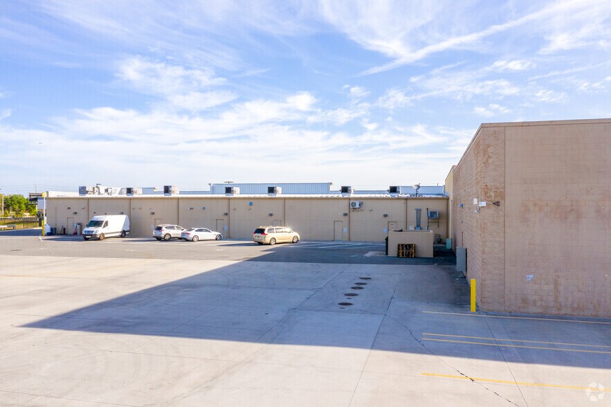 More Photos Of 2850 E Osceola Pky, Kissimmee Unknown For Lease