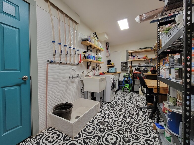 More Photos Of , New Paltz Unknown For Sale