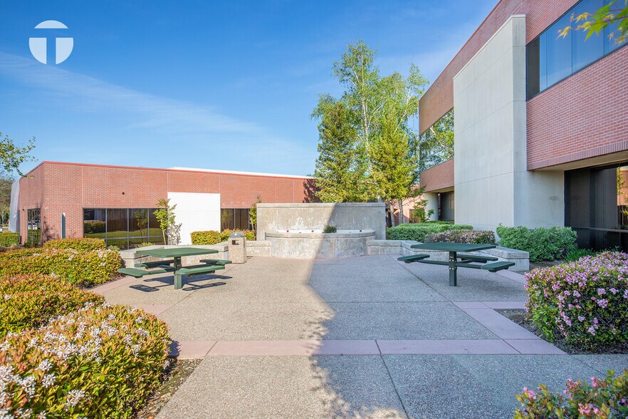 More Photos Of 2330 E Bidwell St, Folsom Medical For Sale