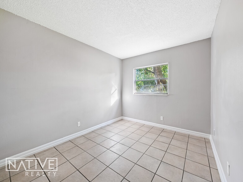 More Photos Of 612 NE 2nd Ave, Fort Lauderdale Apartments For Sale