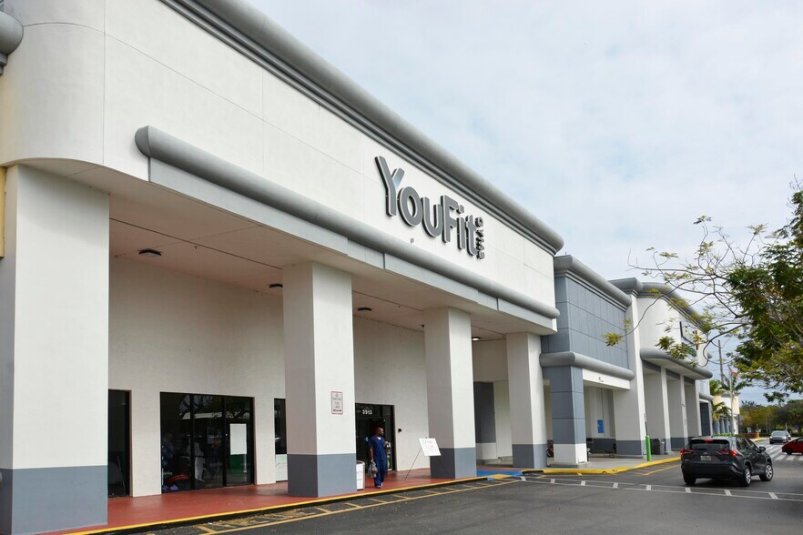 More Photos Of 3901-3985 Jog Rd, Greenacres Unknown For Lease