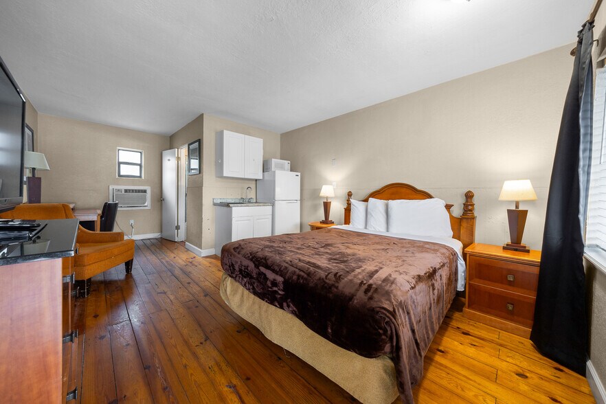 More Photos Of , Ocala Hospitality For Sale