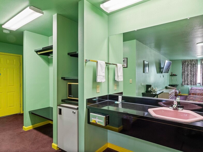 More Photos Of , Hawthorne Hospitality For Sale