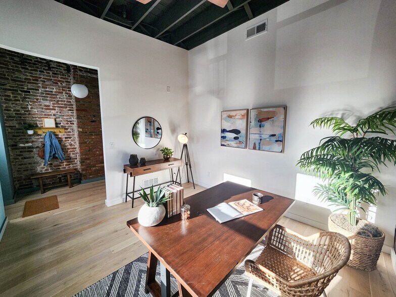 More Photos Of 4736-4750 McPherson Ave, Saint Louis Storefront Retail Office For Sale