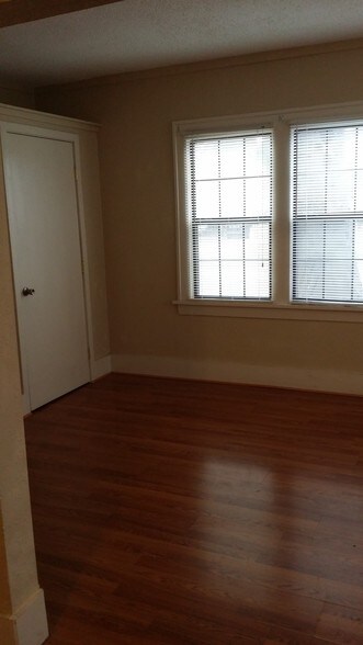 More Photos Of 810 Classen Blvd, Norman Apartments For Sale