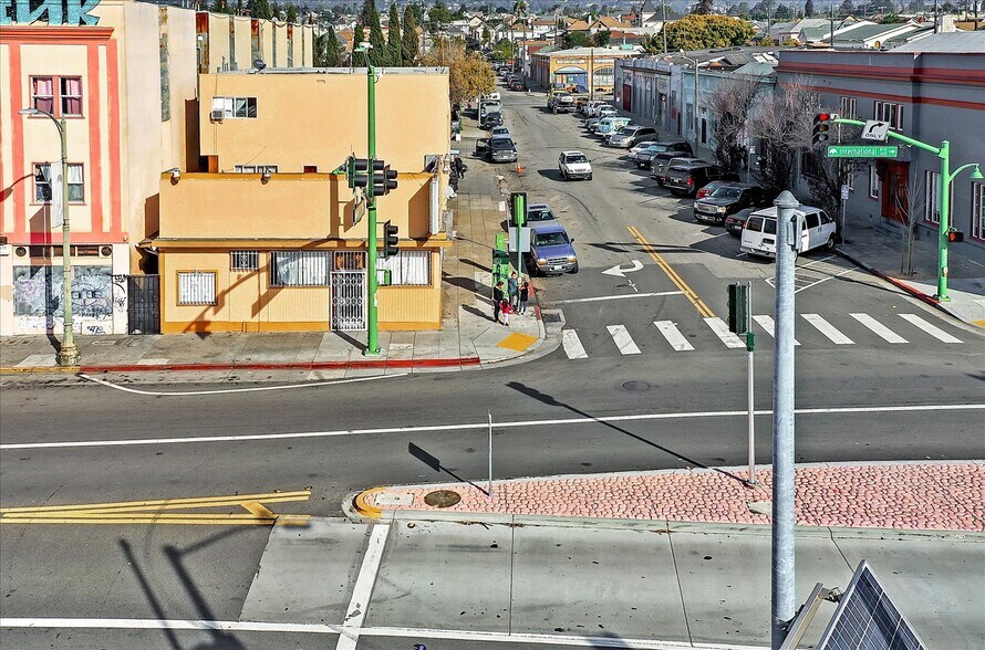 More Photos Of 1407 Miller Ave, Oakland Storefront Retail Residential For Sale