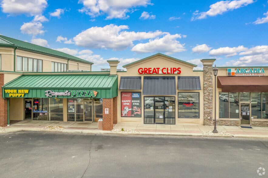 More Photos Of 7302-7340 Yankee Rd, Liberty Township General Retail For Sale