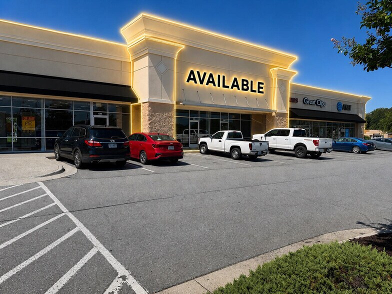 Primary Photo Of 120 Simons Run, Lynchburg General Retail For Lease