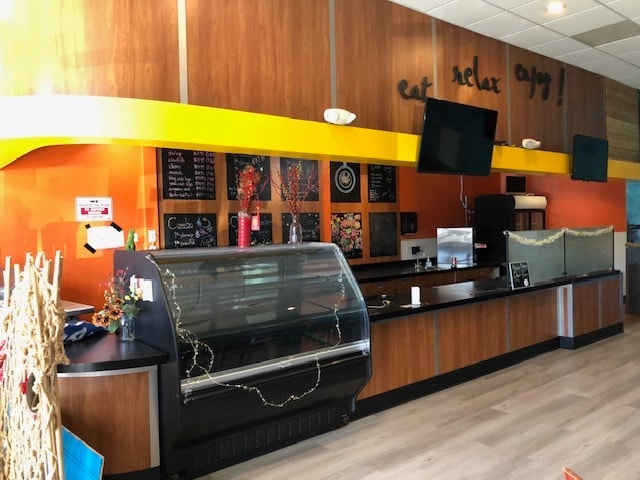 More Photos Of 24363 Southland Dr, Hayward Restaurant For Lease