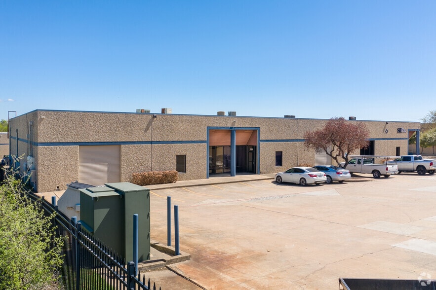 More Photos Of 9701 Dessau Rd, Austin Unknown For Lease