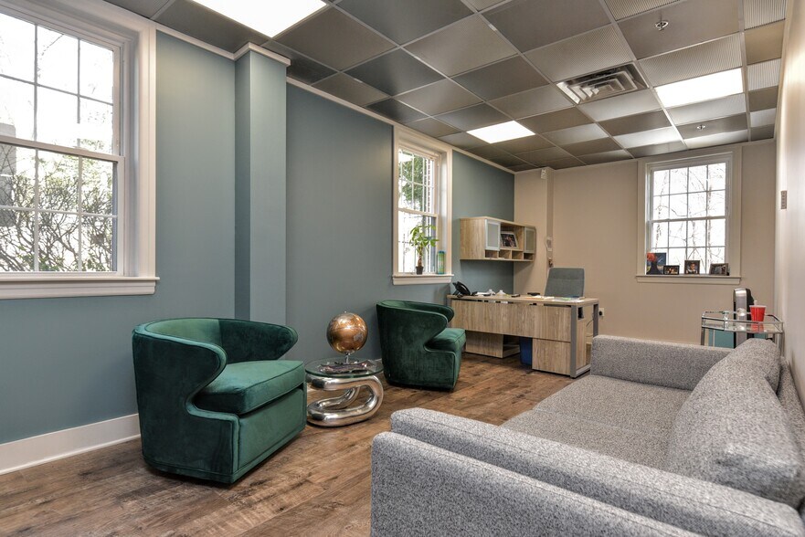 More Photos Of 2 Forest Ave, Oradell Medical For Sale