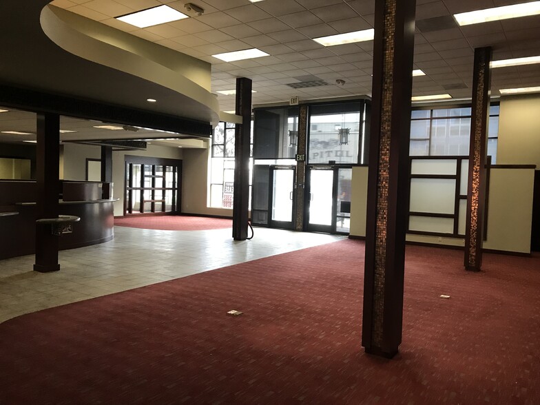 More Photos Of 933 N Broadway, Los Angeles Storefront Retail Office For Lease