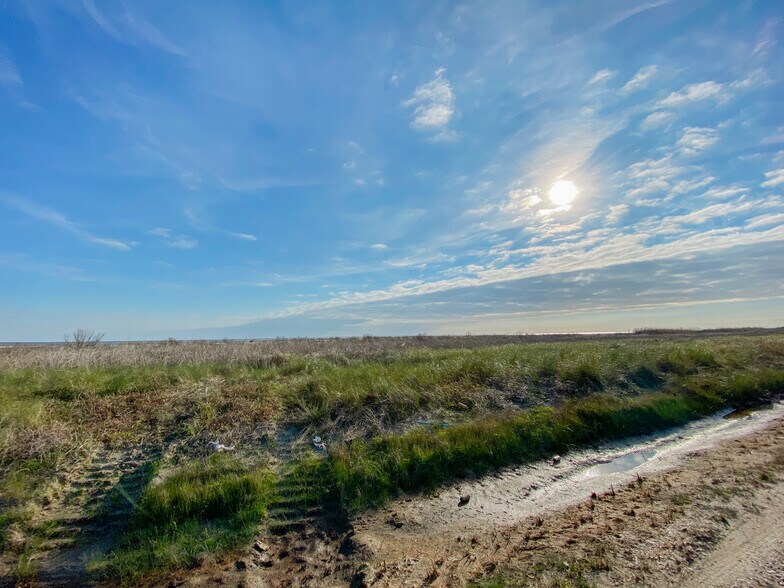 More Photos Of TBD Gulf Beach, Cameron Land For Sale