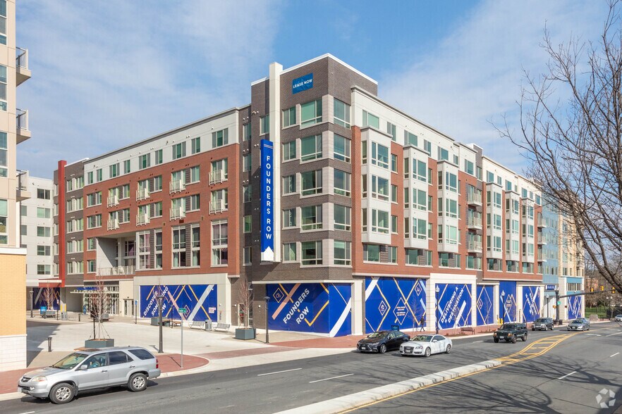 More Photos Of 916 W Broad St, Falls Church Coworking Space