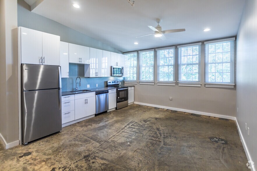 More Photos Of 360 Metal Museum Dr, Memphis Apartments For Sale