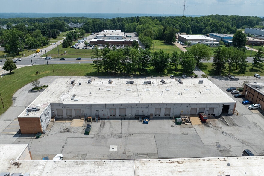More Photos Of 10200-10280 Brecksville Rd, Brecksville Warehouse For Lease