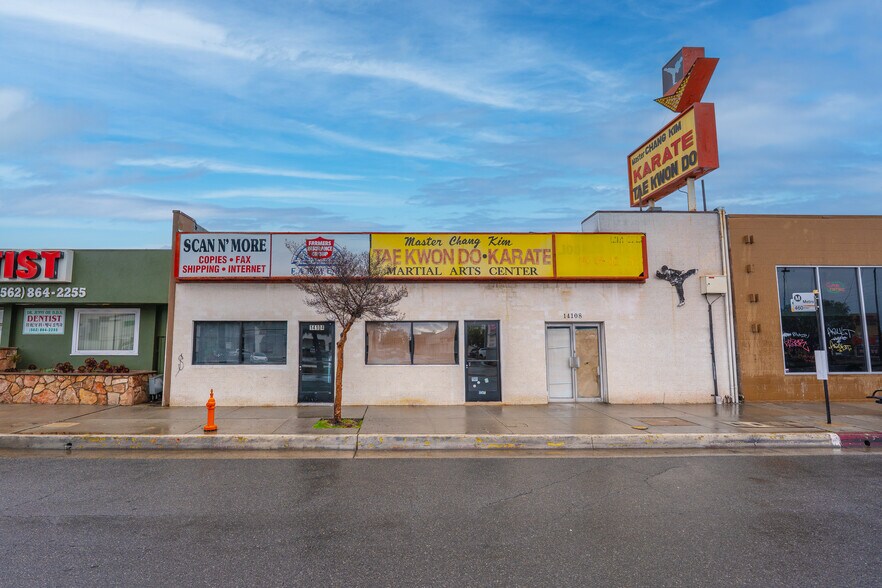More Photos Of 14104-14108 Pioneer Blvd, Norwalk Storefront For Sale