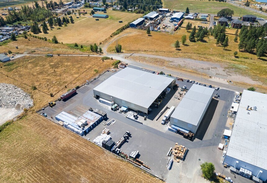 More Photos Of 291 Commercial Pky, Molalla Industrial For Sale