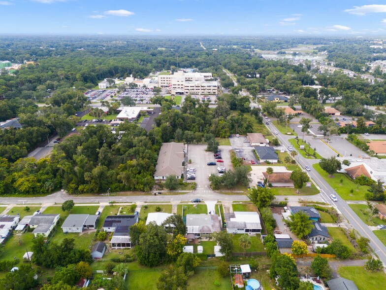 More Photos Of 844 N Stone St, Deland Medical For Sale