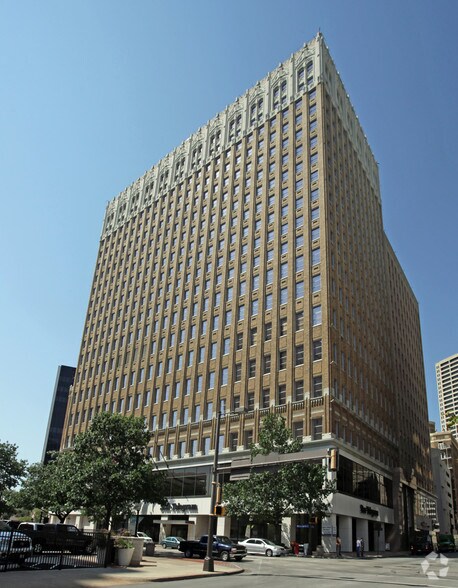 More Photos Of 307 W 7th St, Fort Worth Office For Lease