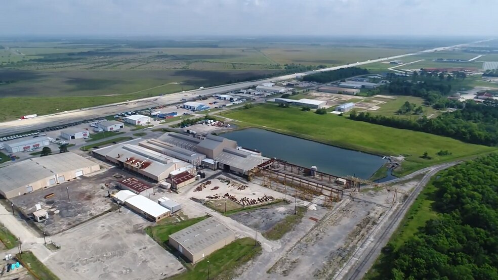 More Photos Of 6817 Industrial Rd, Beaumont Manufacturing For Sale