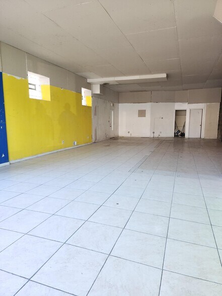 More Photos Of 3901 W Fullerton Ave, Chicago Storefront Retail Residential For Lease