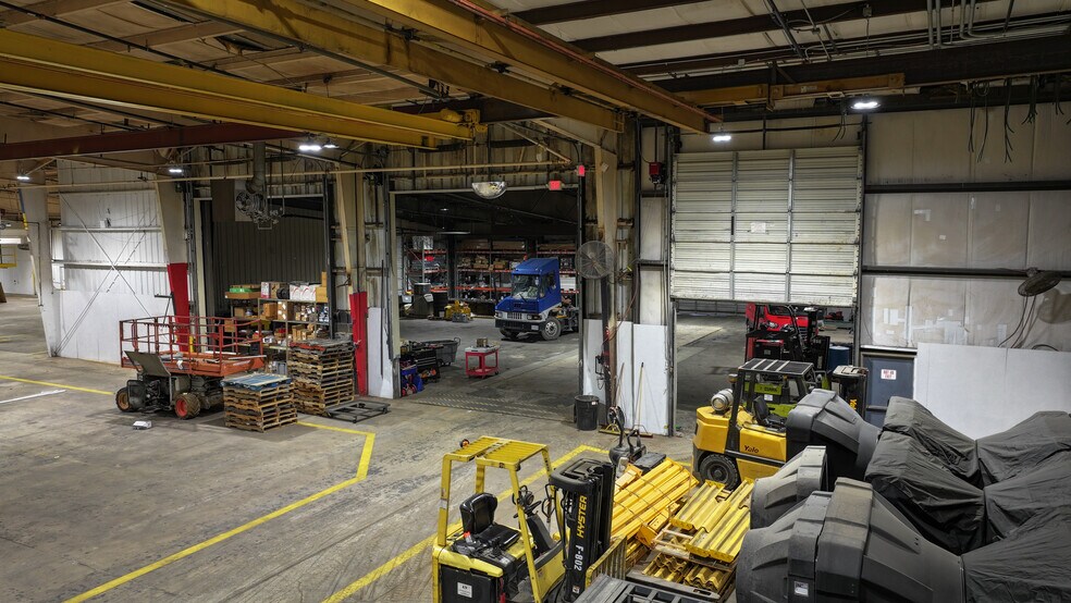 More Photos Of 2509 Cox Mill Rd, Sanford Manufacturing For Lease