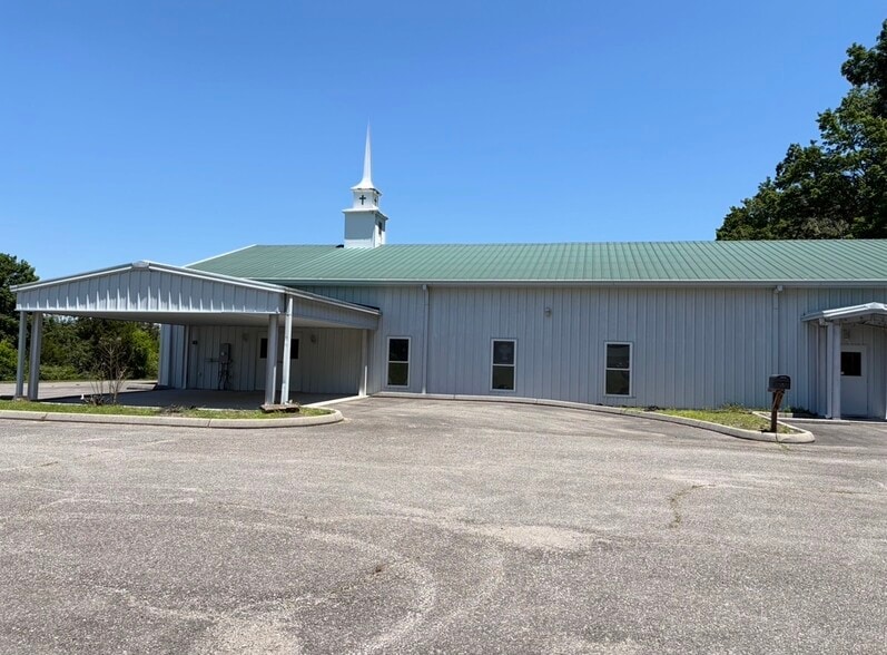 Primary Photo Of 5554 Sevierville Rd, Seymour Religious Facility For Sale