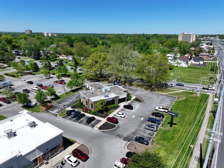 More Photos Of 3600 Bardstown Rd, Louisville Bank For Sale