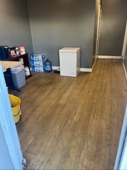 More Photos Of 2430 NW 16th Ln, Pompano Beach Warehouse For Lease