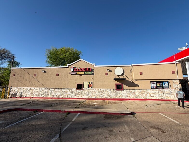 More Photos Of 1515 S Mobberly Ave, Longview Service Station For Sale