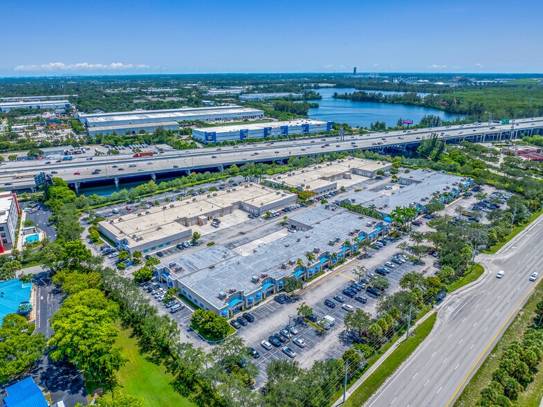 More Photos Of 2860 W State Road 84, Fort Lauderdale Office For Sale