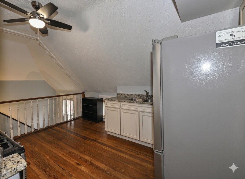 More Photos Of 1314 Highland Ave, Louisville Multifamily For Sale
