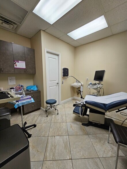 More Photos Of 2008 Ocean Ave, Brooklyn Office For Sale