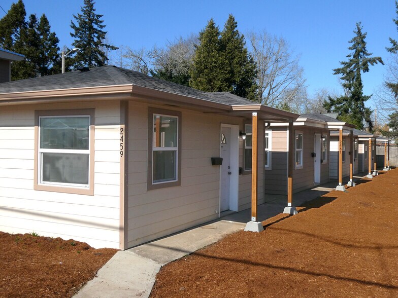 More Photos Of 2451-2473 Trade St SE, Salem Apartments For Sale