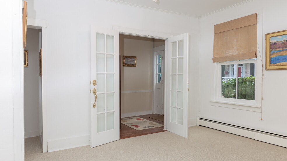 More Photos Of 33 S Harrison St, Easton Office Residential For Sale