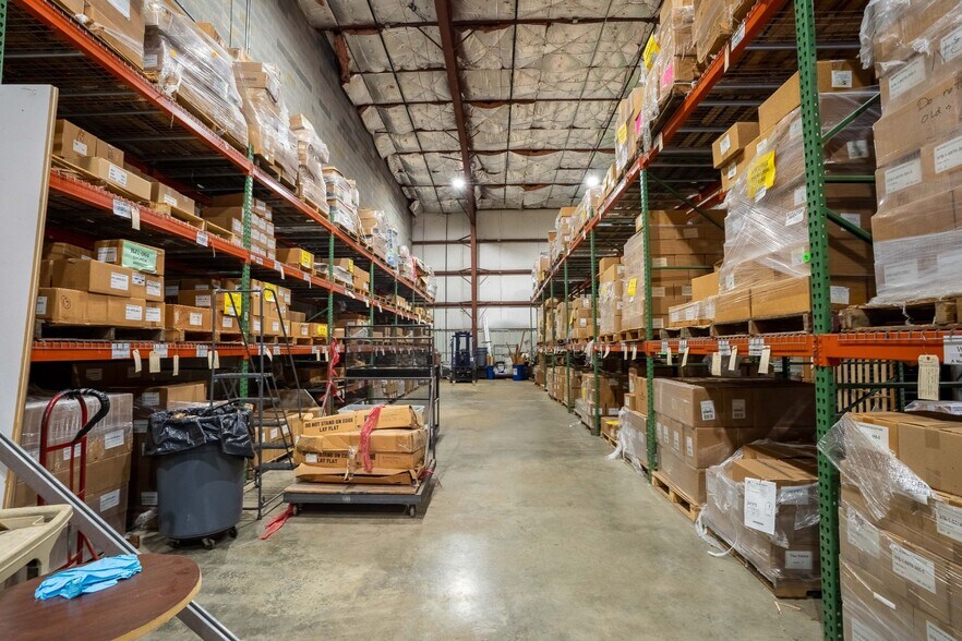 More Photos Of 8160 Regent Pky, Fort Mill Flex For Lease