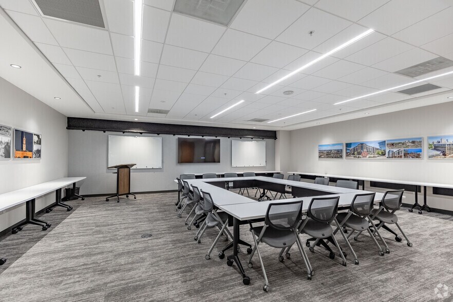 More Photos Of 500 11th Ave N, Nashville Office Residential For Lease