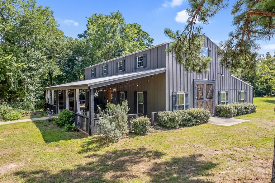 Primary Photo Of 980 County Road 1705, Jacksonville Lodge Meeting Hall For Sale