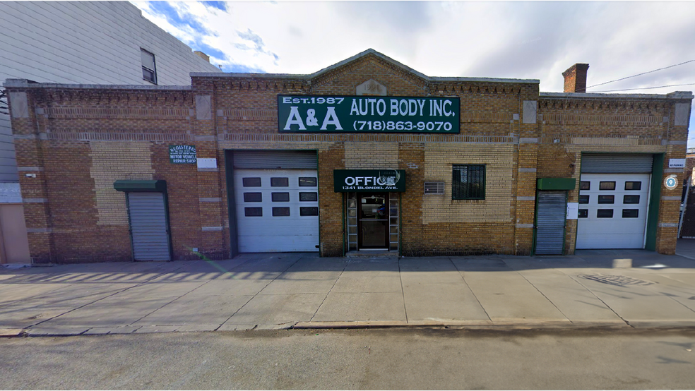 Primary Photo Of 1341 Blondell Ave, Bronx Auto Repair For Sale