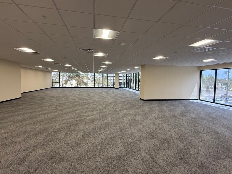 More Photos Of 4950 W Kennedy Blvd, Tampa Office For Lease
